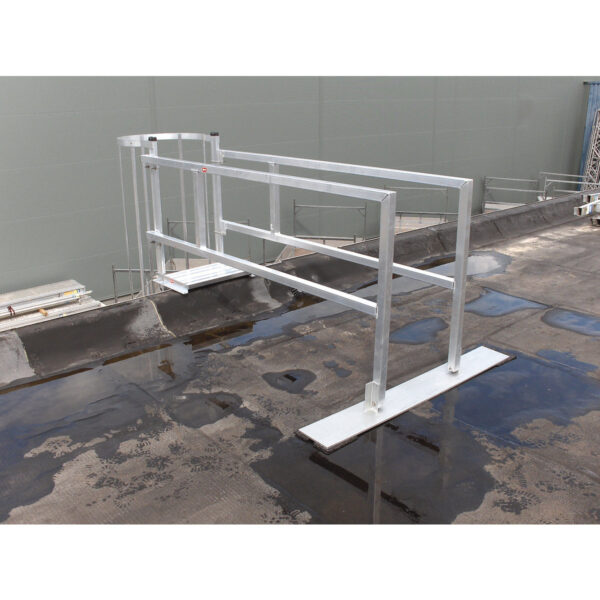 Altrex Ausstiegsgeländer Länge 220 cm