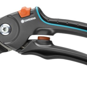 Das richtige Gewächshaus - problemlos und komfortabel 1 Gartenschere A/M