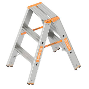 Layher Stufenstehleiter TOPIC, beidseitig begehbar, klappbar 3 Stufen; Länge 0.75 m