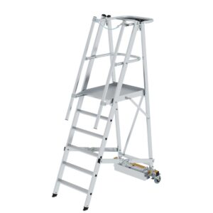 Günzburger Steigtechnik Plattformleiter klappbar mit schmalem Fahrwerk 6 Stufen
