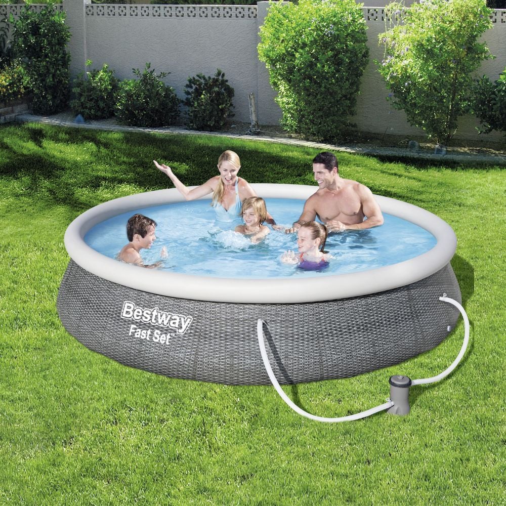 Fast Set Pool mit Filterpumpe