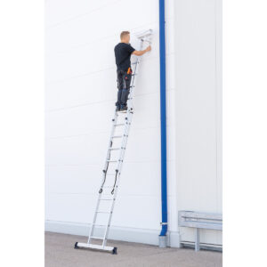 Günzburger Steigtechnik Mehrzweckleiter 2-teilig mit nivello®-Traverse 2x10 Sprossen